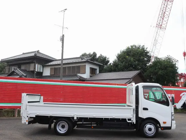 日野 デュトロ TPG-XZU710M(2WD)の写真4