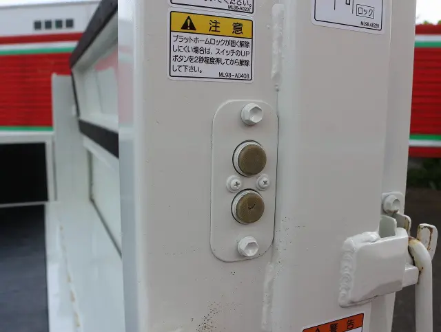 日野 デュトロ TPG-XZU710M(2WD)の写真9