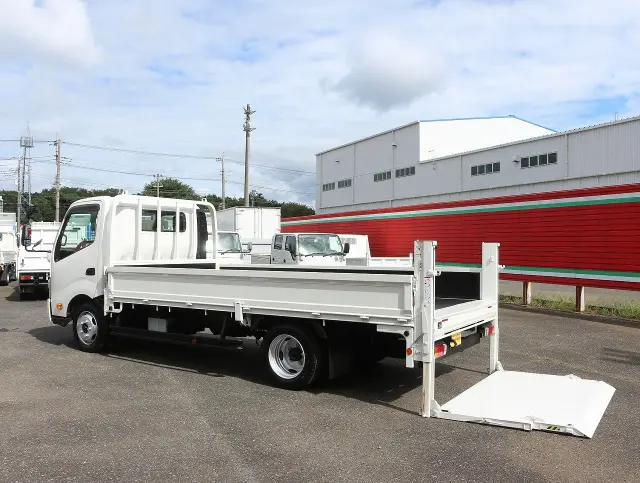日野 デュトロ TPG-XZU710M(2WD)の写真19