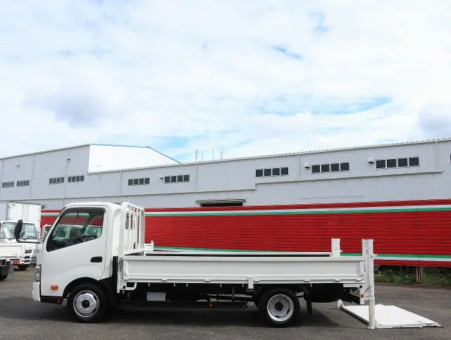日野 デュトロ TPG-XZU710M(2WD)の写真20