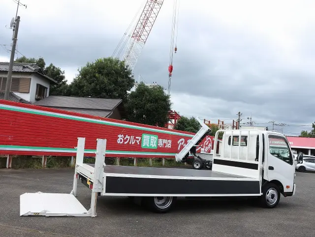 日野 デュトロ TPG-XZU710M(2WD)の写真22
