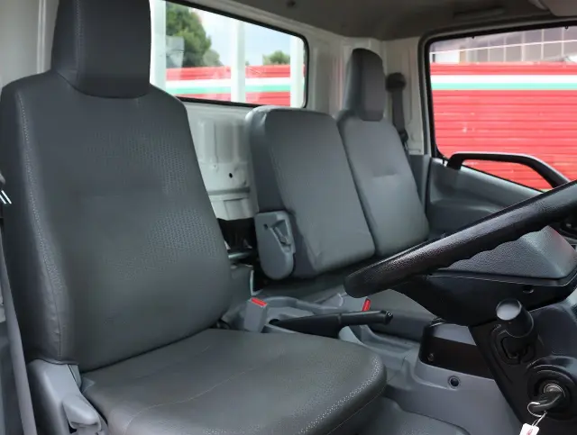 日野 デュトロ TPG-XZU710M(2WD)の写真32
