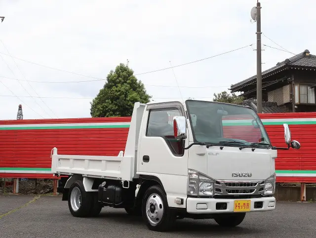 いすゞ エルフ TPG-NJR85AD(2WD)の写真4