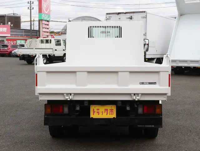 いすゞ エルフ TPG-NJR85AD(2WD)の写真6