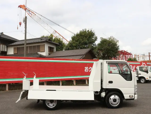 いすゞ エルフ TPG-NJR85AD(2WD)の写真12