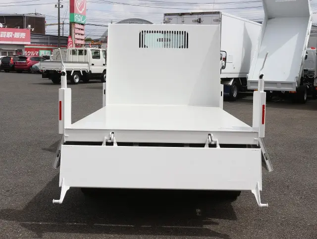 いすゞ エルフ TPG-NJR85AD(2WD)の写真14