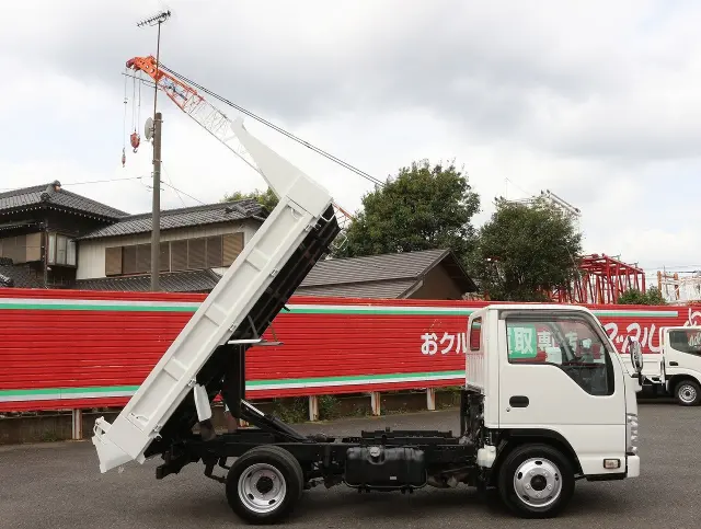 いすゞ エルフ TPG-NJR85AD(2WD)の写真19