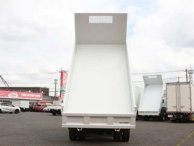 いすゞ エルフ TPG-NJR85AD(2WD)の写真21