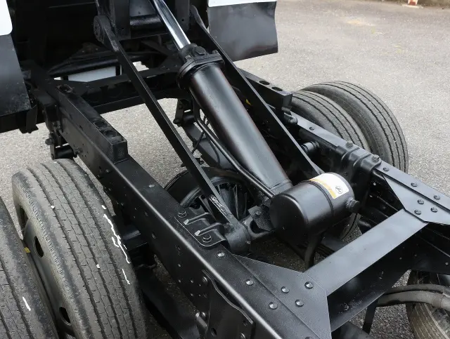 いすゞ エルフ TPG-NJR85AD(2WD)の写真27