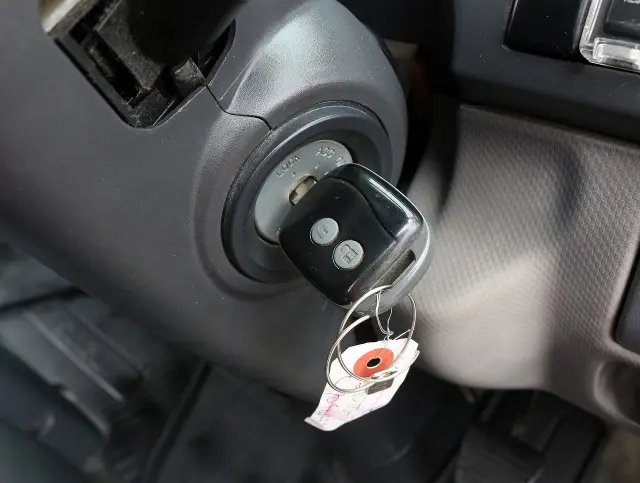 いすゞ エルフ TPG-NJR85AD(2WD)の写真45