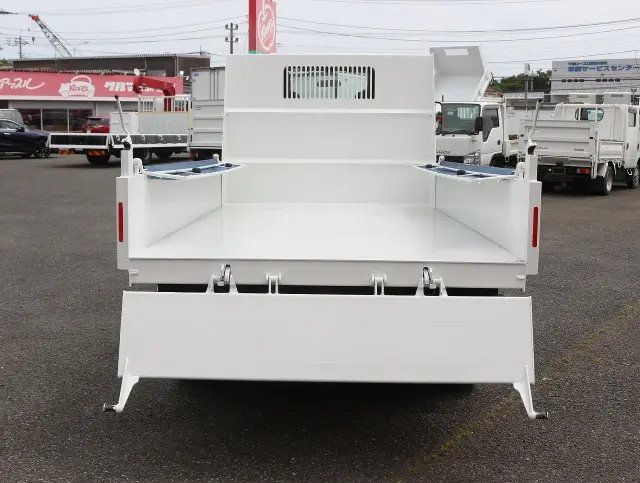 いすゞ エルフ TPG-NJR85AN(2WD)の写真11
