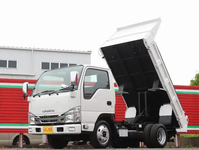 いすゞ エルフ TPG-NJR85AN(2WD)の写真19