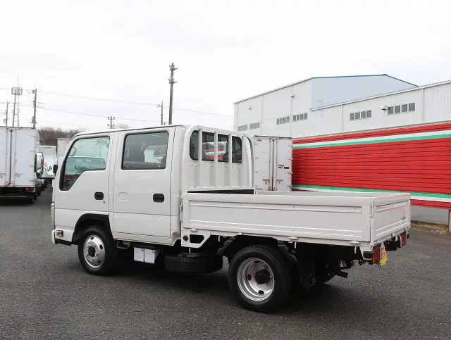 いすゞ エルフ TPG-NJS85A(4WD)の写真7