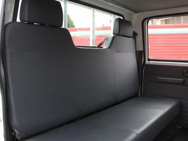 いすゞ エルフ TPG-NJS85A(4WD)の写真46