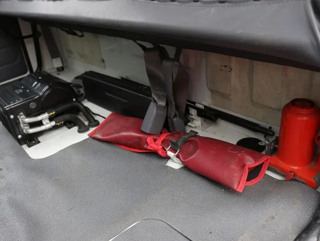 いすゞ エルフ TPG-NJS85A(4WD)の写真50