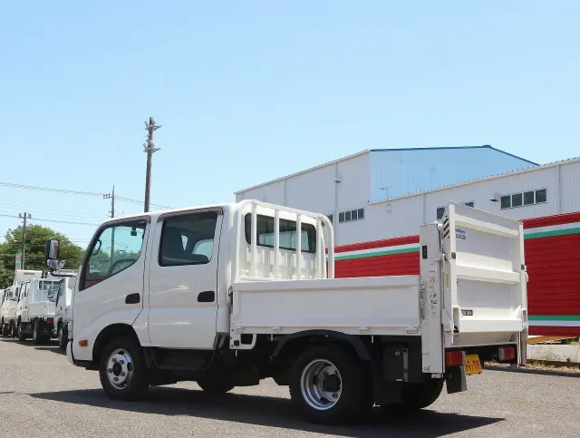 日野 デュトロ TKG-XZU605M(2WD)の写真7