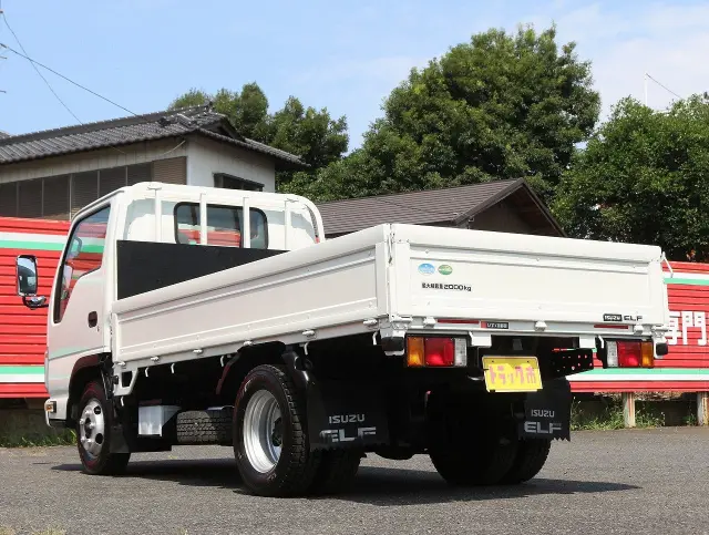 いすゞ エルフ TPG-NJR85A(2WD)の写真7