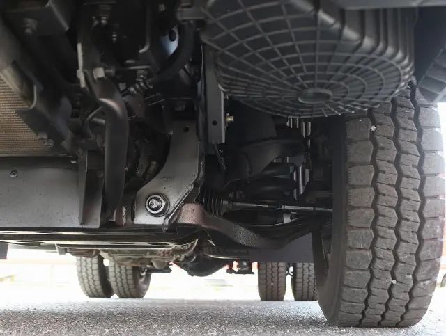 いすゞ エルフ TPG-NJR85A(2WD)の写真25