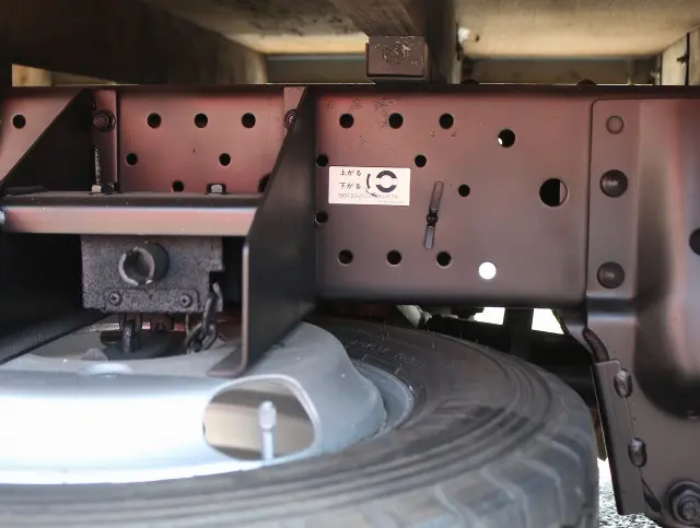 いすゞ エルフ TPG-NJR85A(2WD)の写真30