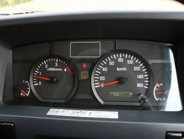 いすゞ エルフ TPG-NJR85A(2WD)の写真39