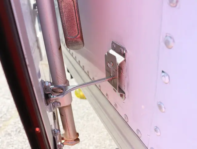 トヨタ ダイナ ABF-TRY230(2WD)の写真23