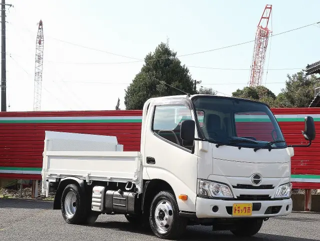 日野 デュトロ 2RG-XZU605M(2WD)の写真3