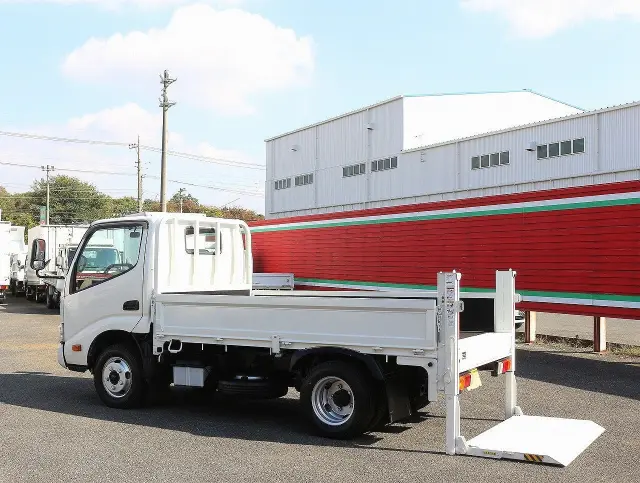 日野 デュトロ 2RG-XZU605M(2WD)の写真18