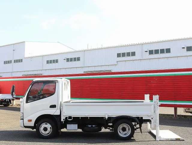 日野 デュトロ 2RG-XZU605M(2WD)の写真19