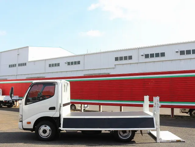 日野 デュトロ 2RG-XZU605M(2WD)の写真25