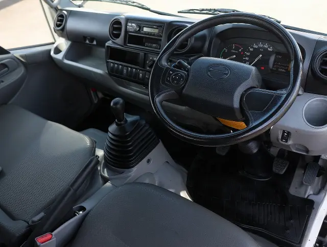 日野 デュトロ 2RG-XZU605M(2WD)の写真34