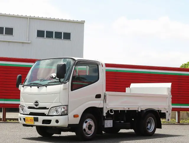 日野 デュトロ 2RG-XZU605Mの写真1