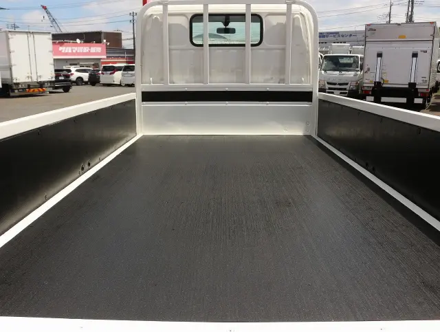 日野 デュトロ 2RG-XZU605Mの写真11