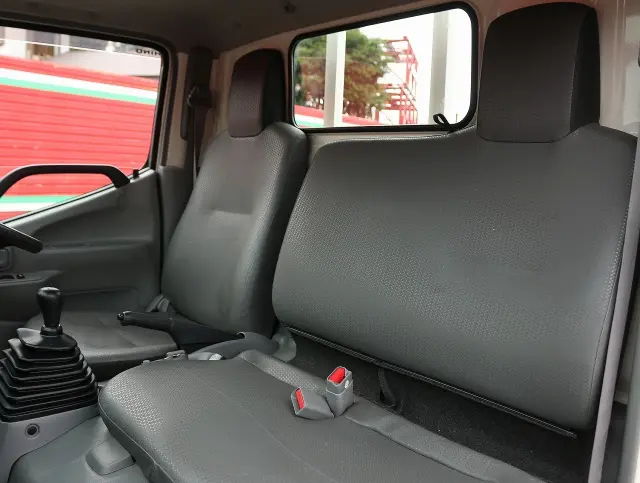 日野 デュトロ 2RG-XZU605Mの写真44