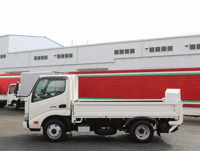 日野 デュトロ TKG-XZU605M(2WD)の写真8