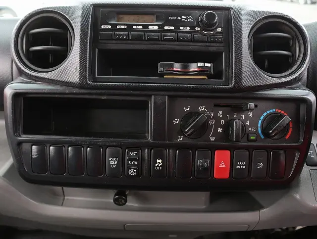 日野 デュトロ TKG-XZU605M(2WD)の写真41