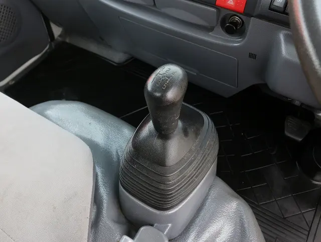 マツダ タイタン TKG-LJR85A(2WD)の写真37