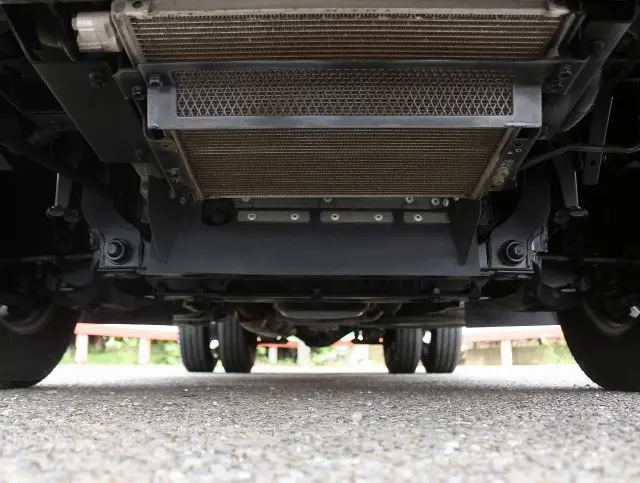 いすゞ エルフ 2RG-NJR85A(2WD)の写真47