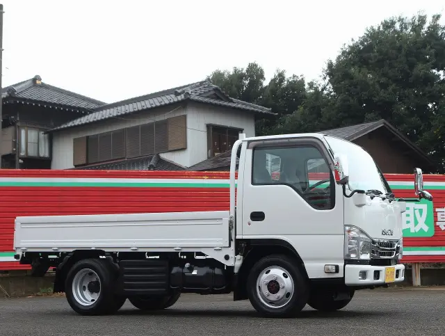 いすゞ エルフ TRG-NJS85A(4WD)の写真19