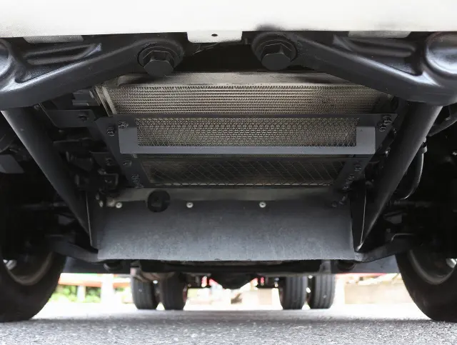 いすゞ エルフ TKG-NKS85AD(4WD)の写真47