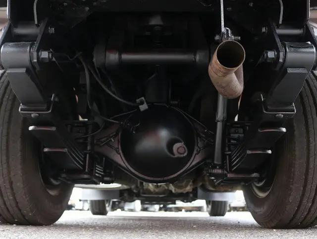 いすゞ エルフ TKG-NKS85AD(4WD)の写真48