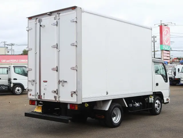 いすゞ エルフ TPG-NHR85AN(2WD)の写真23