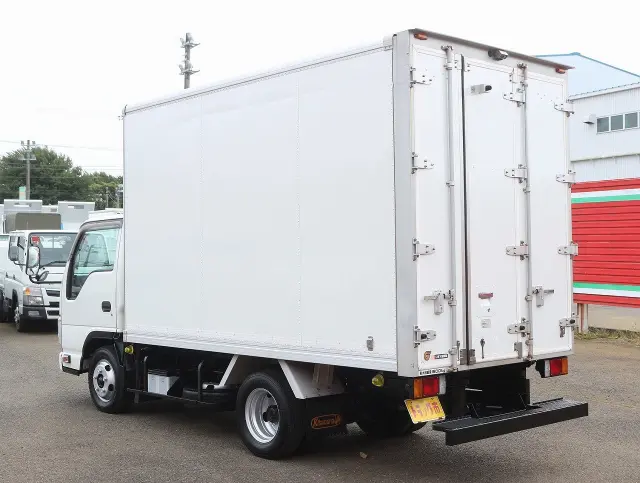 いすゞ エルフ TPG-NHR85AN(2WD)の写真25