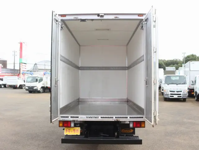 いすゞ エルフ TPG-NHR85AN(2WD)の写真29