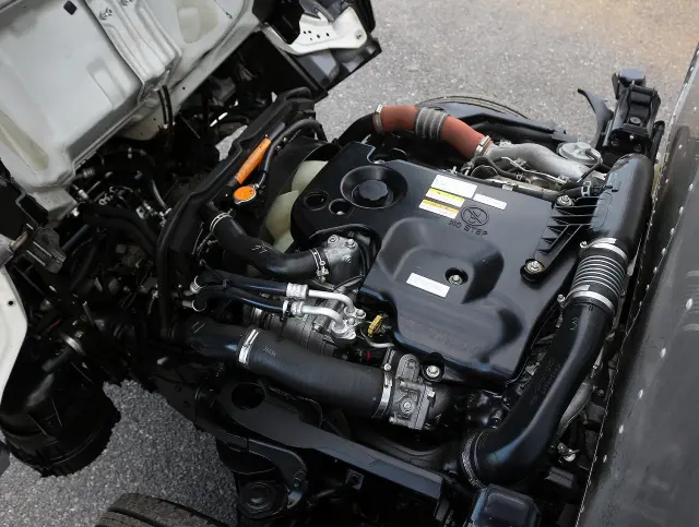 いすゞ エルフ TRG-NHR85AN(2WD)の写真50