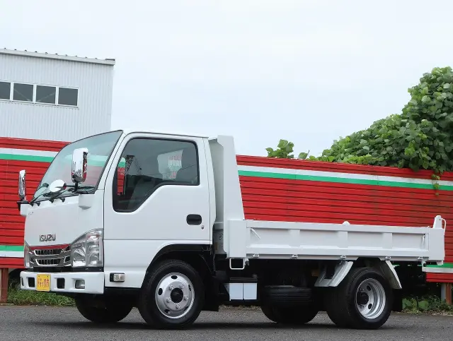 いすゞ エルフ SKG-NJR85AD(2WD)の写真24