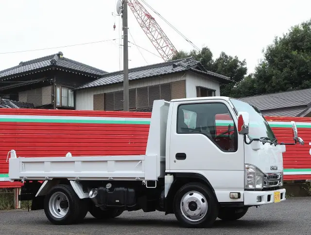 いすゞ エルフ SKG-NJR85AD(2WD)の写真26