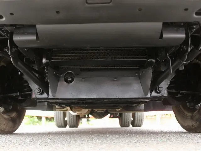 いすゞ エルフ SKG-NJR85AD(2WD)の写真48