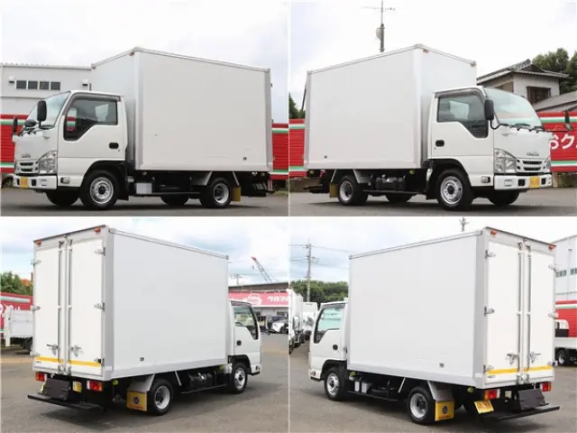 いすゞ エルフ TRG-NHR85A(2WD)の写真4