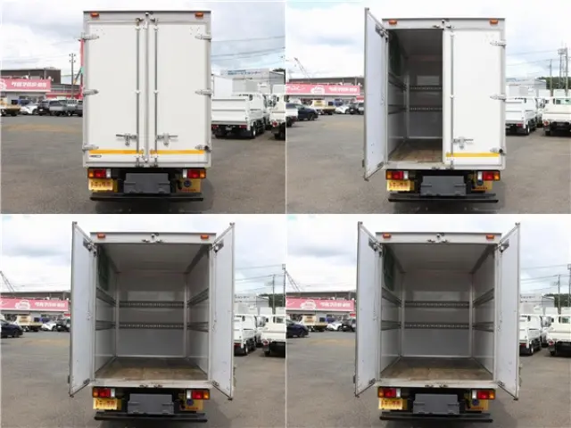 いすゞ エルフ TRG-NHR85A(2WD)の写真5