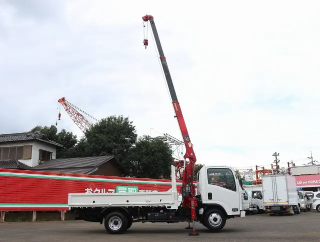 いすゞ エルフ TPG-NMR85AN(2WD)の写真36